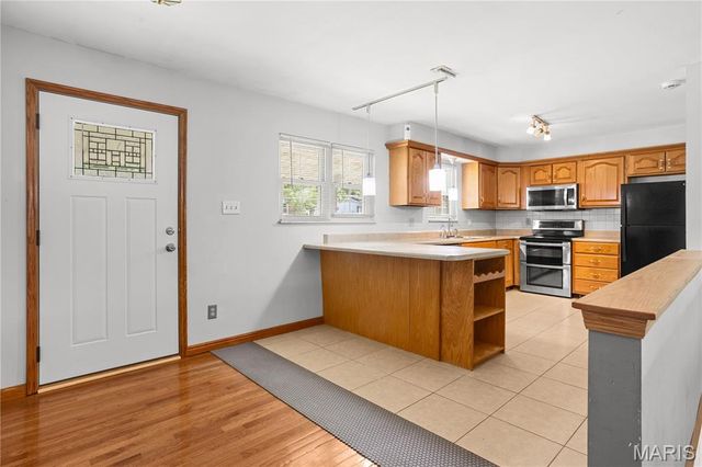 1316 Thomas Drive, Festus, MO 63028