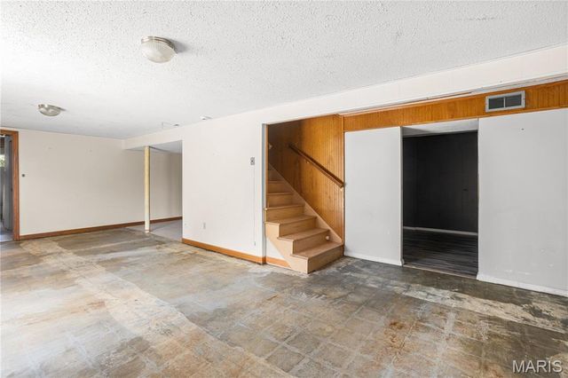 1316 Thomas Drive, Festus, MO 63028