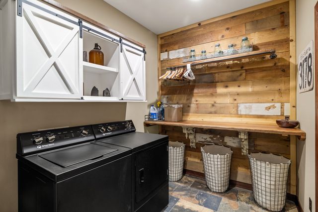 2939 Peru Road, Truro, IA 50257