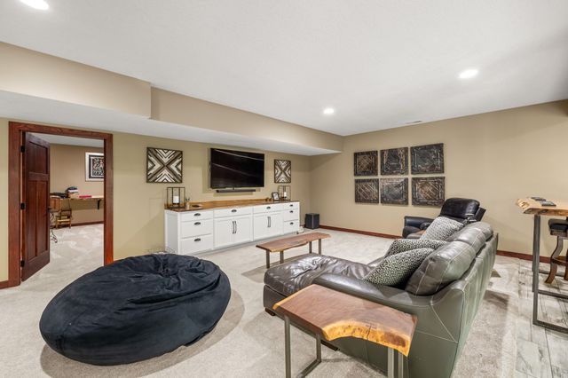 2939 Peru Road, Truro, IA 50257