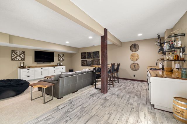 2939 Peru Road, Truro, IA 50257