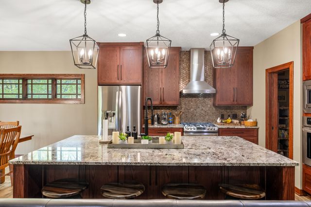 2939 Peru Road, Truro, IA 50257