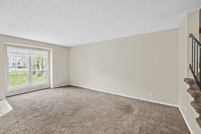1022 Rachels Square Dr, Hermitage, TN 37076