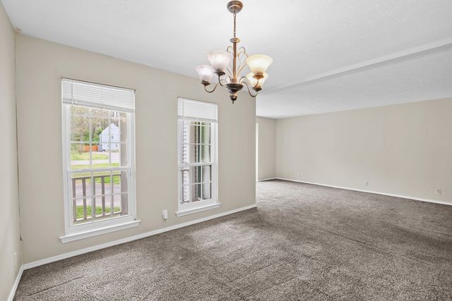 1022 Rachels Square Dr, Hermitage, TN 37076