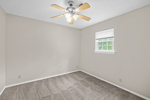 1022 Rachels Square Dr, Hermitage, TN 37076
