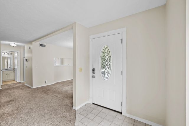 1022 Rachels Square Dr, Hermitage, TN 37076