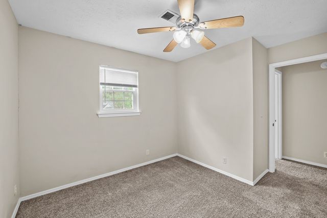 1022 Rachels Square Dr, Hermitage, TN 37076