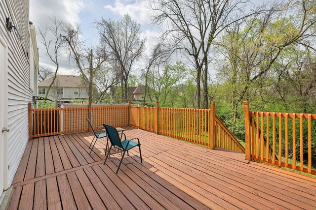1022 Rachels Square Dr, Hermitage, TN 37076