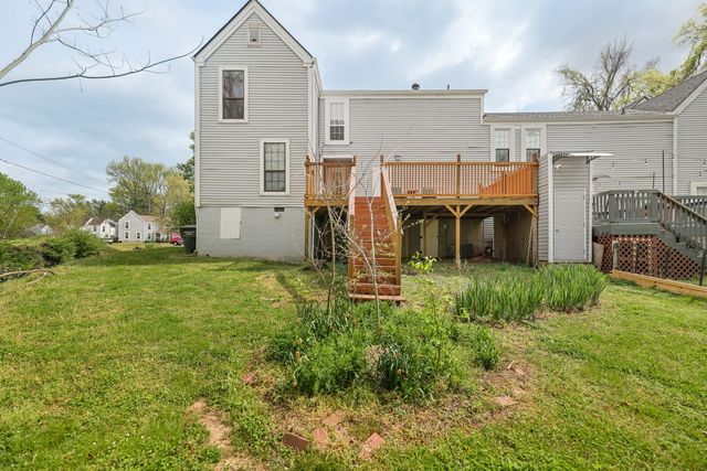 1022 Rachels Square Dr, Hermitage, TN 37076