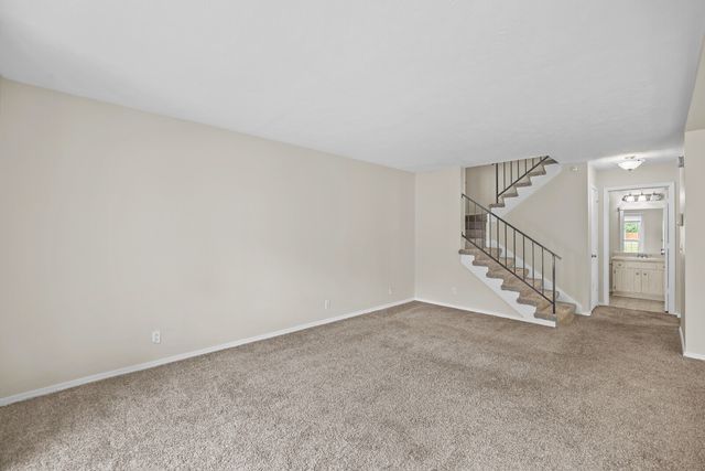 1022 Rachels Square Dr, Hermitage, TN 37076