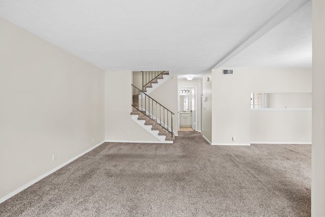 1022 Rachels Square Dr, Hermitage, TN 37076