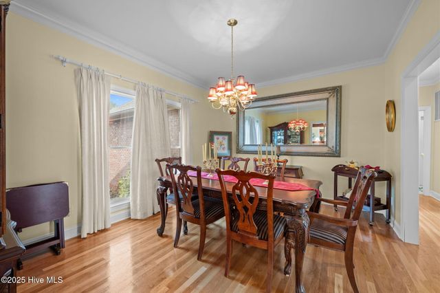 202 Geneva Court, New Bern, NC 28562