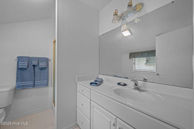 202 Geneva Court, New Bern, NC 28562