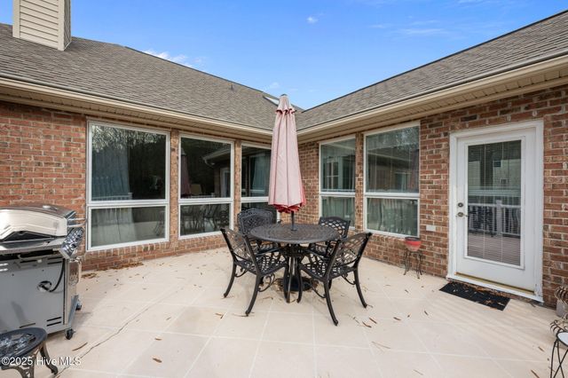 202 Geneva Court, New Bern, NC 28562