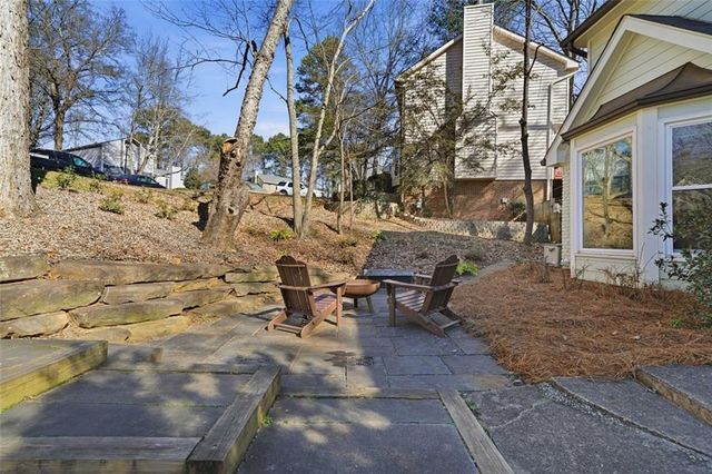 130 Spring Ridge Court, Roswell, GA 30076