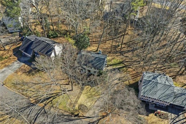 130 Spring Ridge Court, Roswell, GA 30076