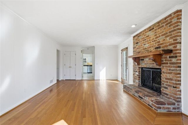 130 Spring Ridge Court, Roswell, GA 30076