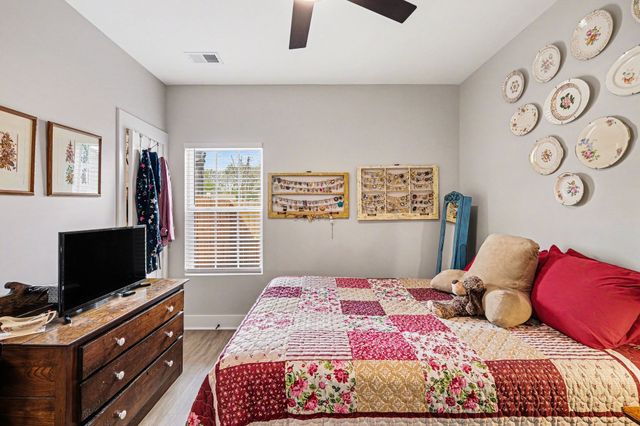 302 Sloan St, Lebanon, TN 37087