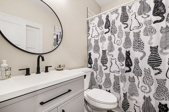 302 Sloan St, Lebanon, TN 37087