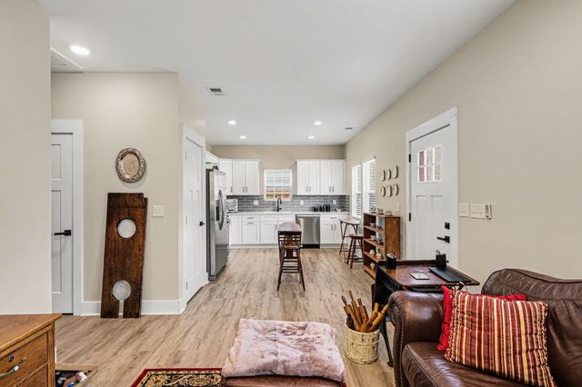 302 Sloan St, Lebanon, TN 37087