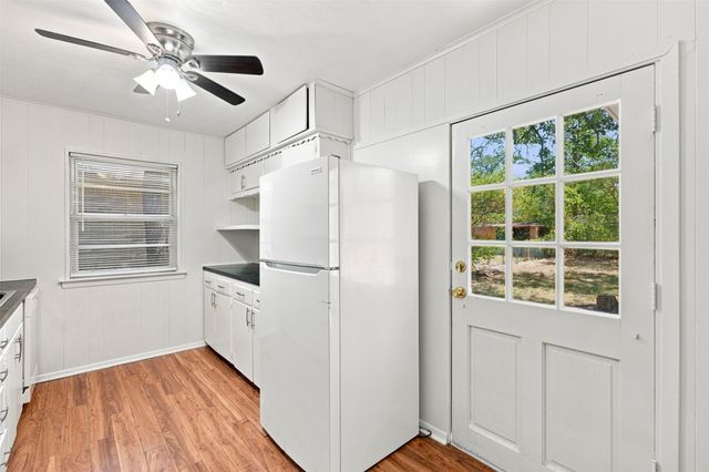 2110 Navajo Street, Denton, TX 76209