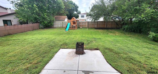 2827 Jane Lane, Lincoln, NE 68516