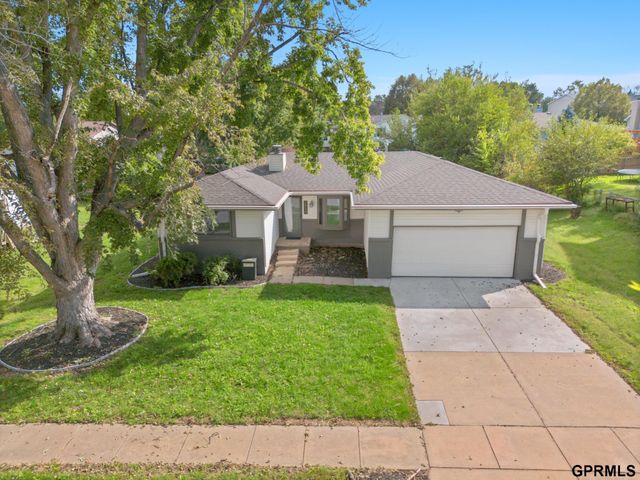 2827 Jane Lane, Lincoln, NE 68516