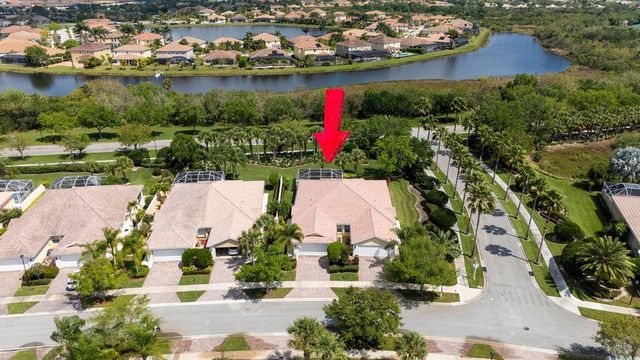 10725 SW Hartwick Drive, Port St Lucie, FL 34987