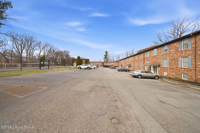 737 N Hite Ave 3, Louisville, KY 40206