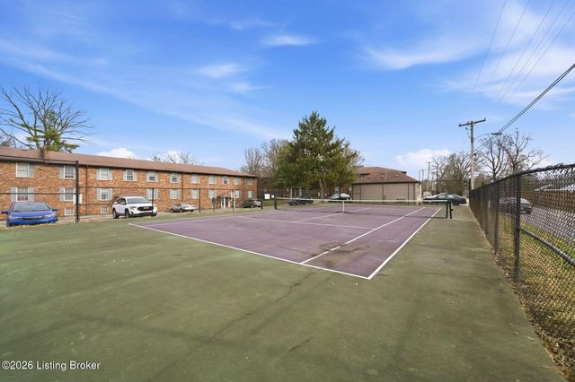 737 N Hite Ave 3, Louisville, KY 40206