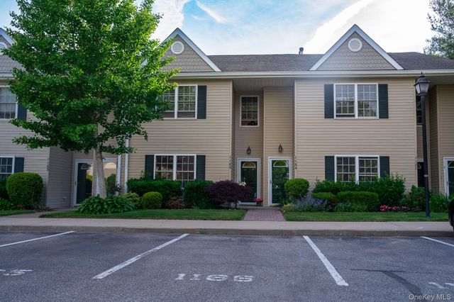1165 Savoy Drive, Melville, NY 11747