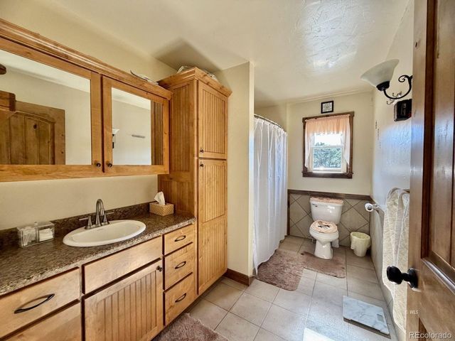1739 21st Trl, Cotopaxi, CO 81223