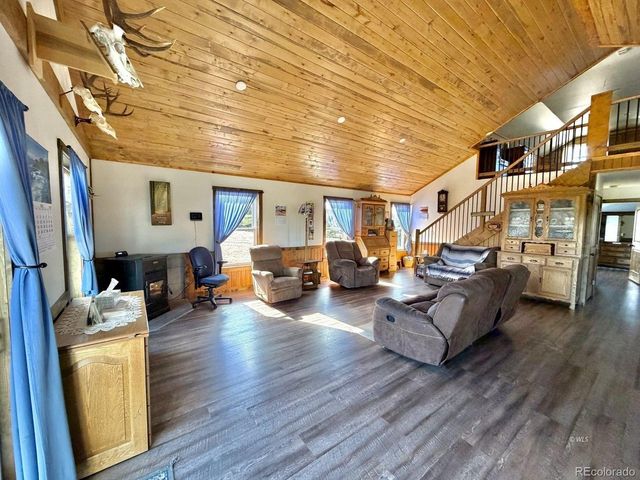 1739 21st Trl, Cotopaxi, CO 81223