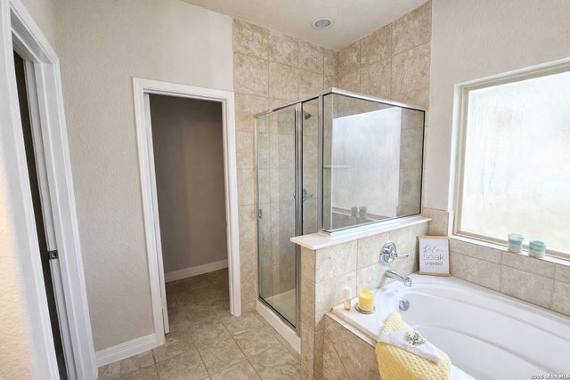 729 Community, New Braunfels, TX 78132