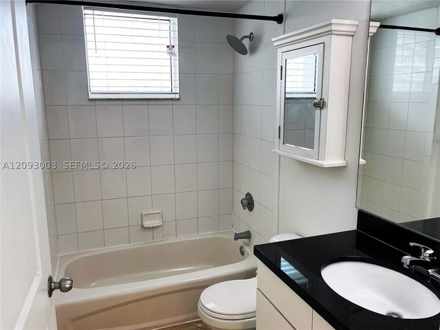 1250 S Miami Ave 2906, Miami, FL 33130