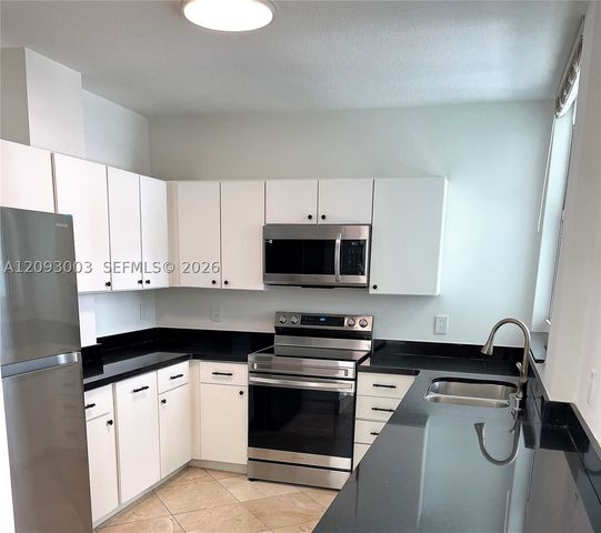 1250 S Miami Ave 2906, Miami, FL 33130