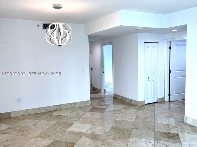 1250 S Miami Ave 2906, Miami, FL 33130
