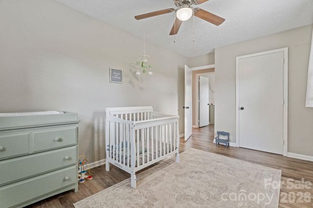 3968 Hollywood Ridge Road, Lenoir, NC 28645