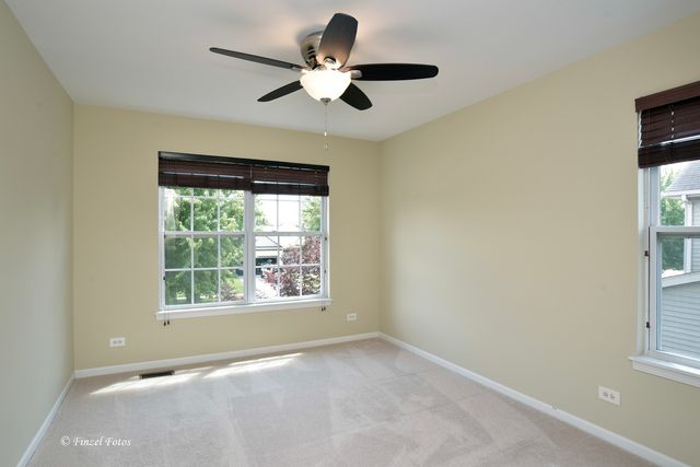 3283 Pinewood Drive, Yorkville, IL 60560