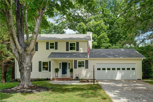 150 Pine Knoll Drive, Mount Airy, NC 27030