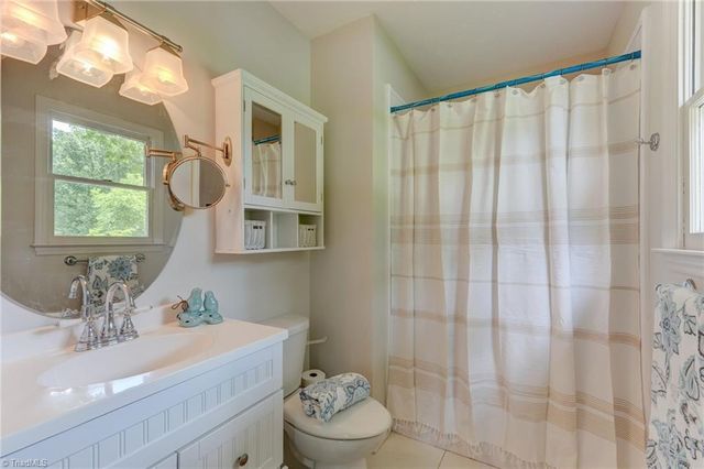 150 Pine Knoll Drive, Mount Airy, NC 27030