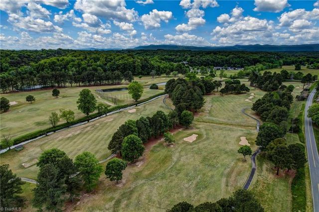 150 Pine Knoll Drive, Mount Airy, NC 27030