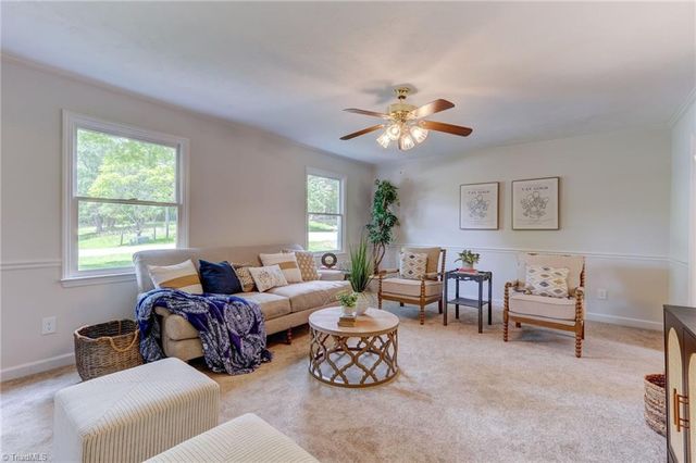 150 Pine Knoll Drive, Mount Airy, NC 27030
