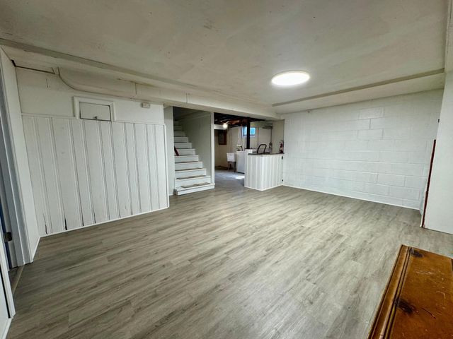 2072 Mohawk Avenue, Saint Paul, MN 55119