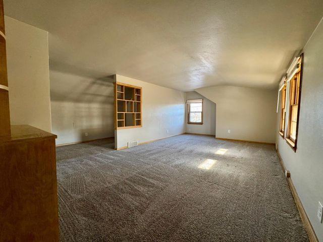 2072 Mohawk Avenue, Saint Paul, MN 55119