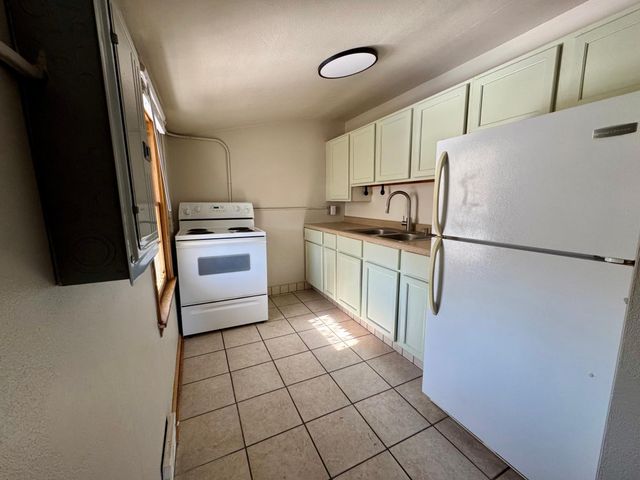 2072 Mohawk Avenue, Saint Paul, MN 55119