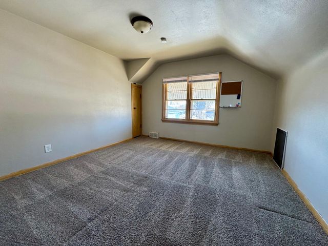 2072 Mohawk Avenue, Saint Paul, MN 55119