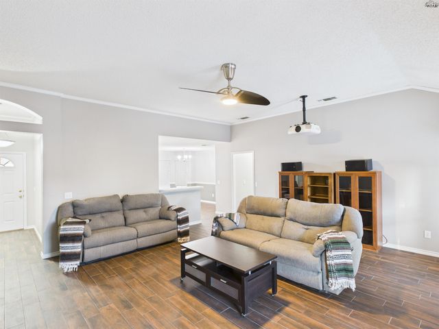 5303 PEPPERBUSH DRIVE, Wichita Falls, TX 76310