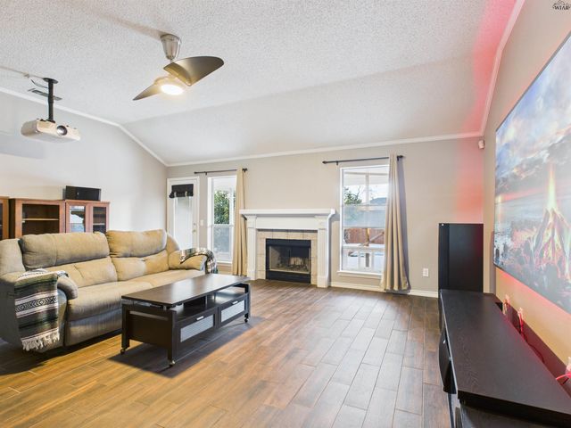 5303 PEPPERBUSH DRIVE, Wichita Falls, TX 76310