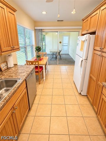 6844 Sandtrap DR 4, Fort Myers, FL 33919